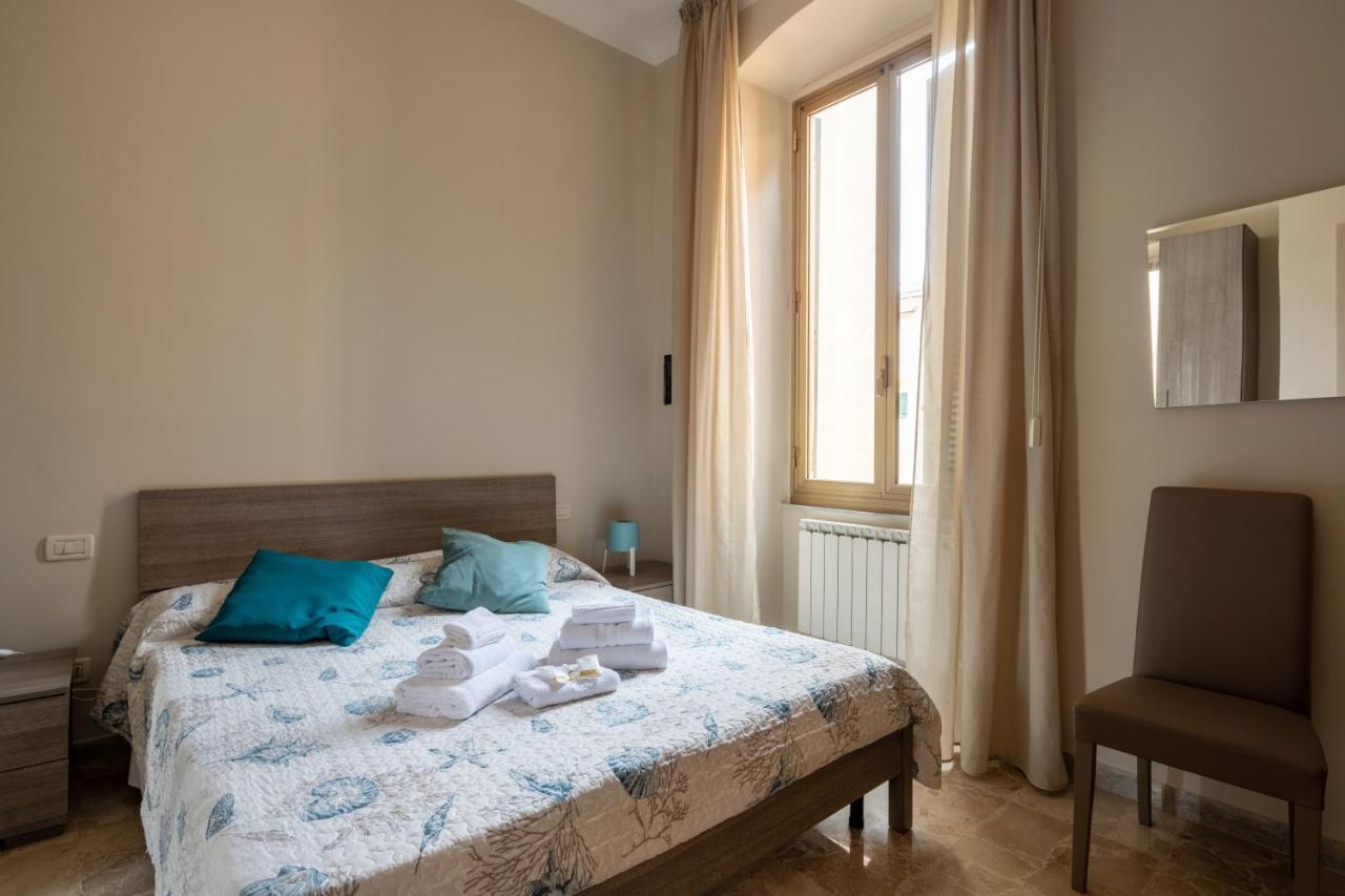 Blu Sea Rooms Ла-Спеція Екстер'єр фото