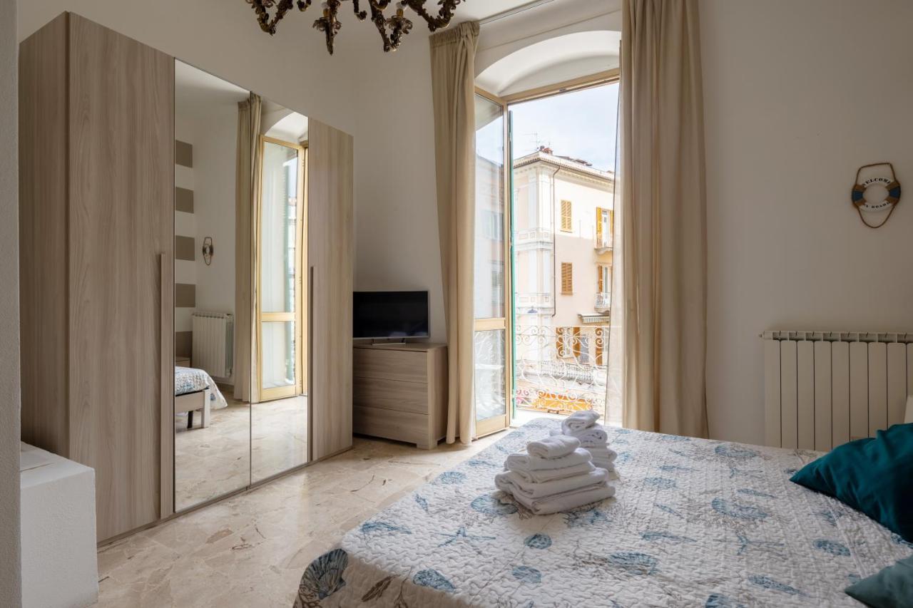 Blu Sea Rooms Ла-Спеція Екстер'єр фото