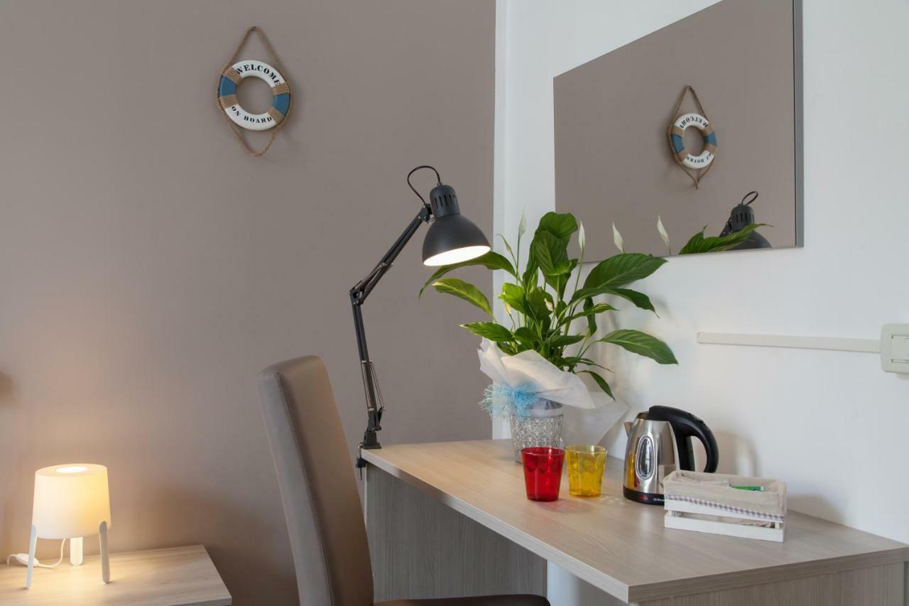Blu Sea Rooms Ла-Спеція Екстер'єр фото